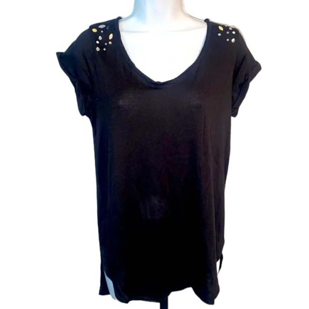 NWT Pretty Rebellious Top size M